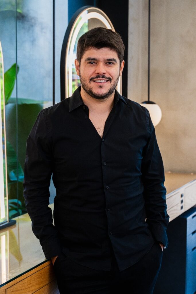 Douglas Dias