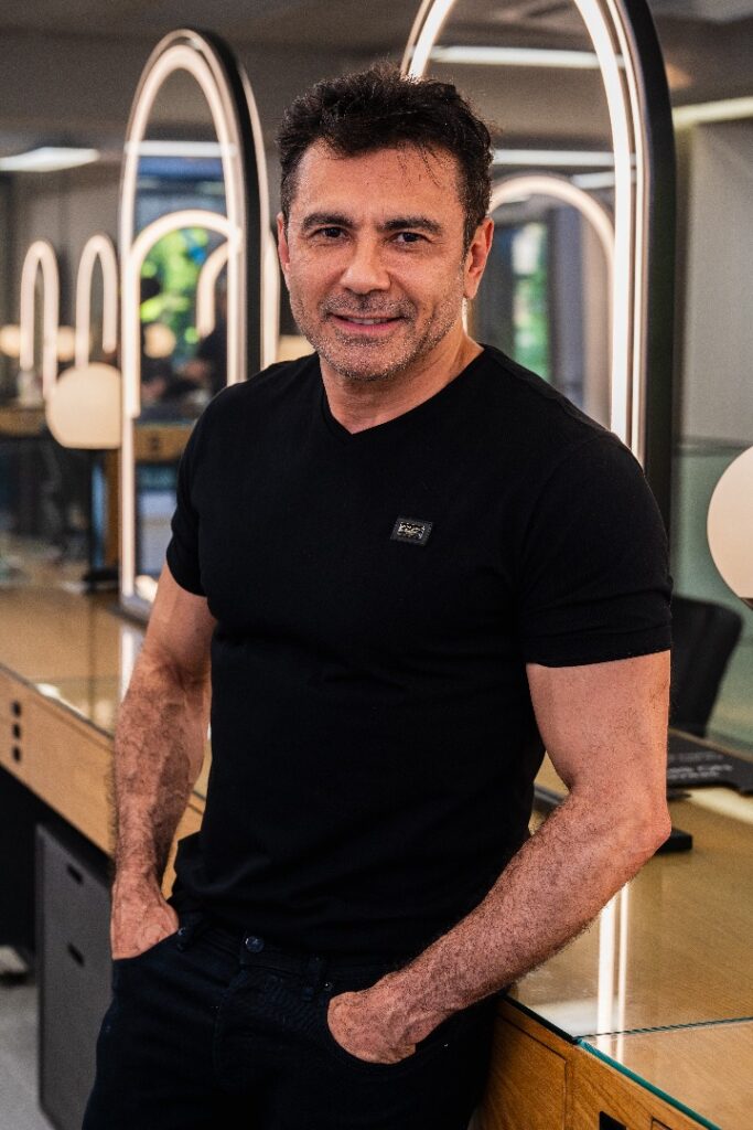 Miro Pereira